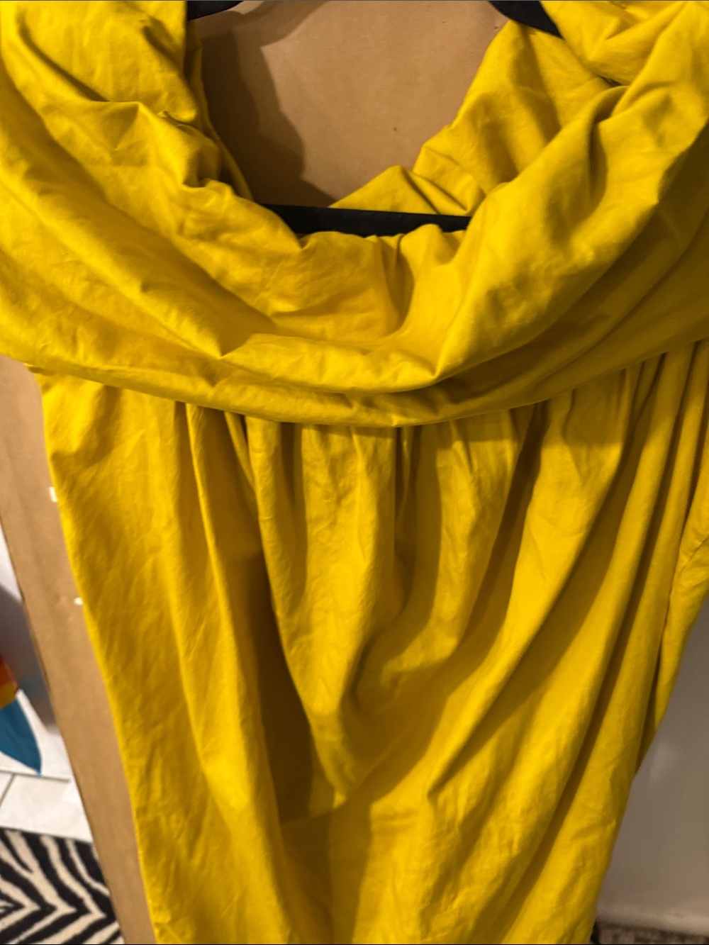 Gianfranco Ferré Women's Bright gold dress size 6 - Picture 5 of 5